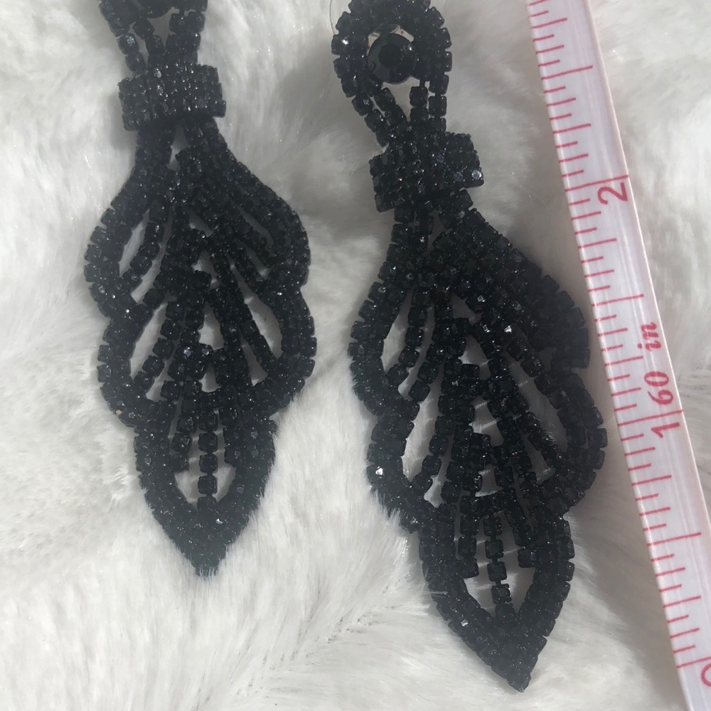 Black jeweled 3 inch drop earrings classic style - Picture 2 of 8
